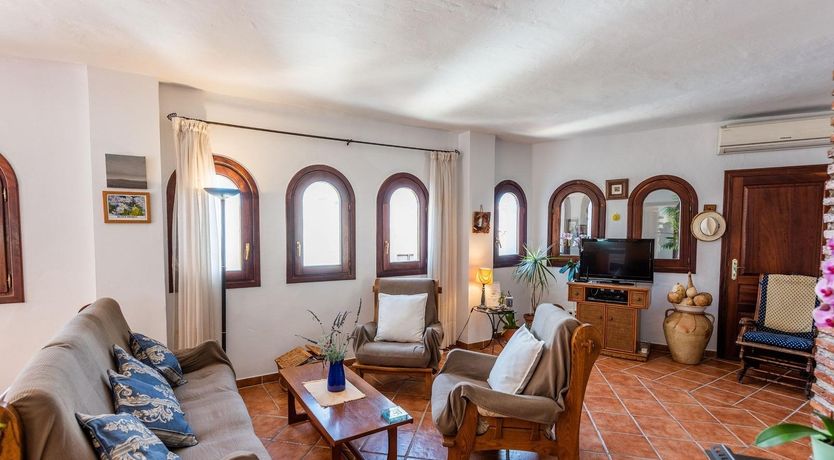 Photo of Between the Forests