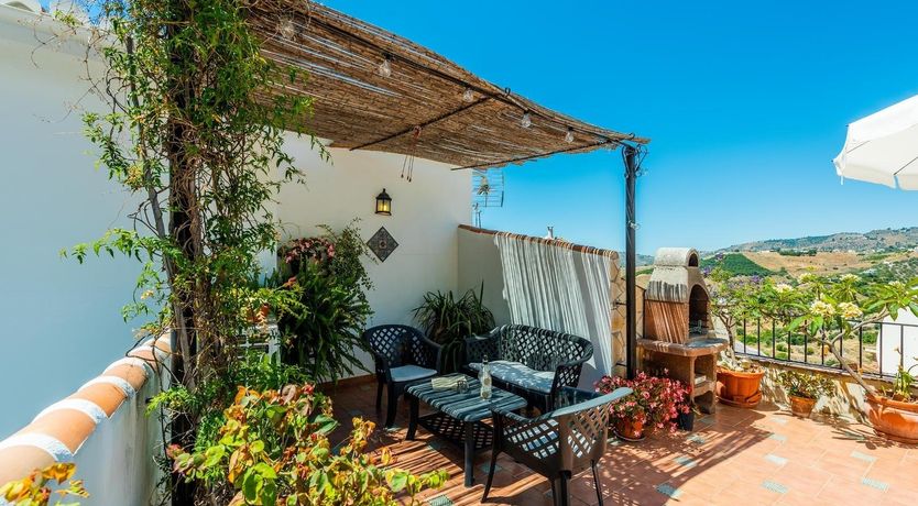 Photo of Between the Forests