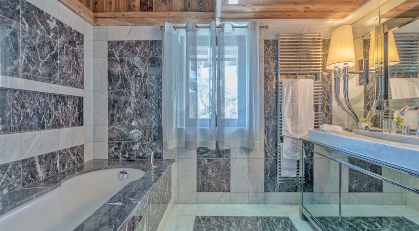 Photo of The Mountain Sun