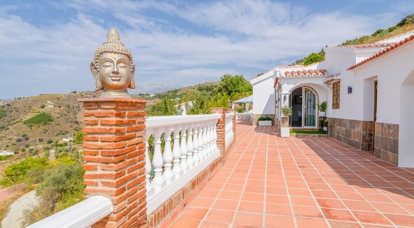 Photo of Tropical Wanderlust