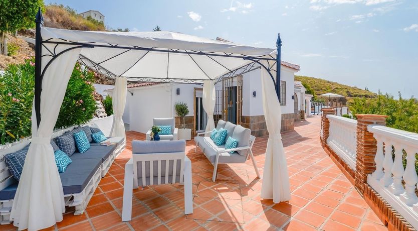 Photo of Tropical Wanderlust