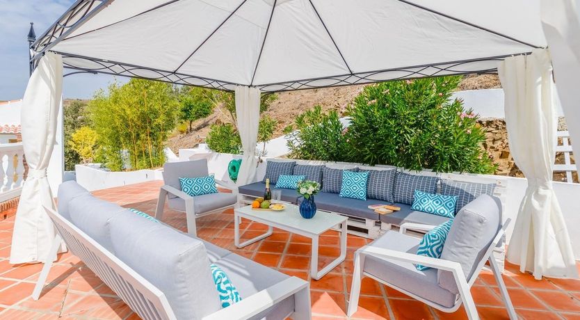 Photo of Tropical Wanderlust