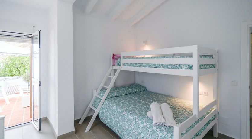 Photo of Tropical Wanderlust