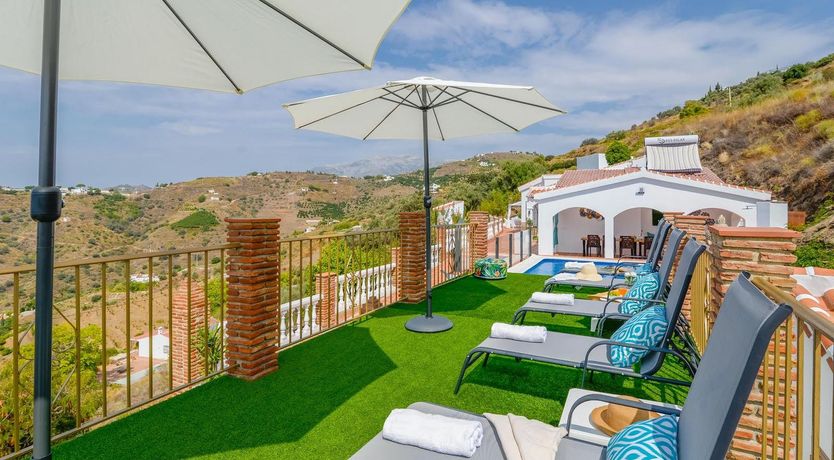 Photo of Tropical Wanderlust