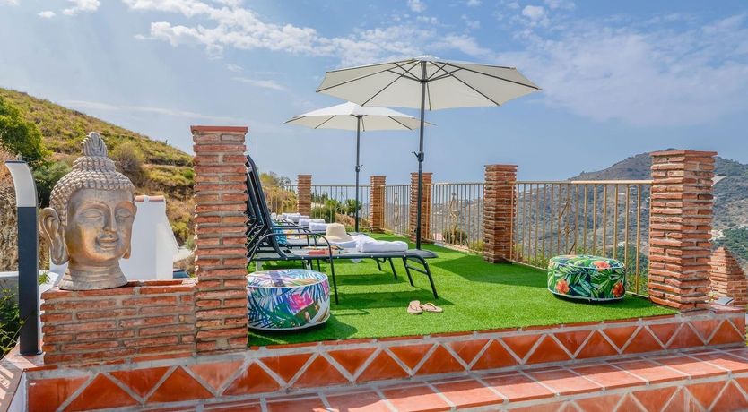 Photo of Tropical Wanderlust