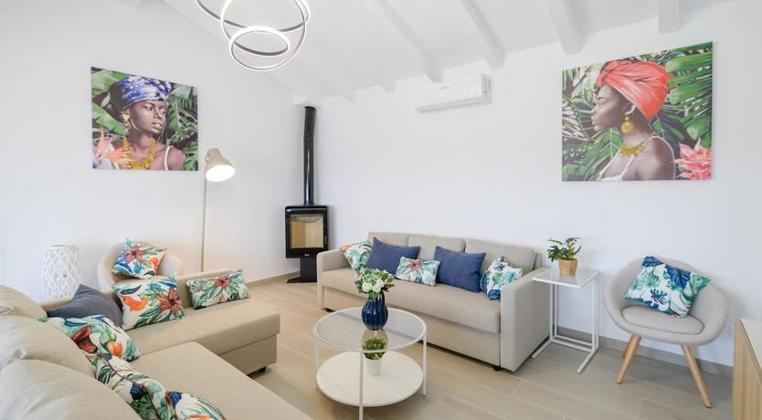 Photo of Tropical Wanderlust