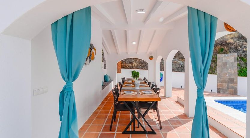 Photo of Tropical Wanderlust