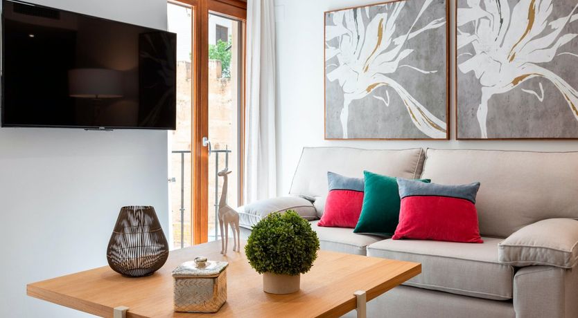 Photo of Velvet In Verde