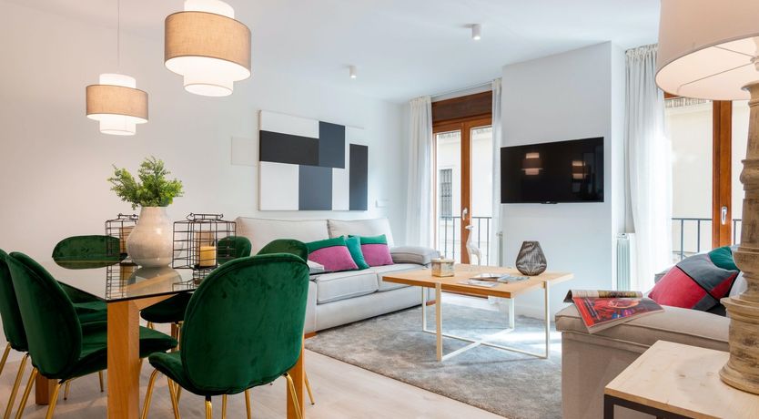 Photo of Velvet In Verde