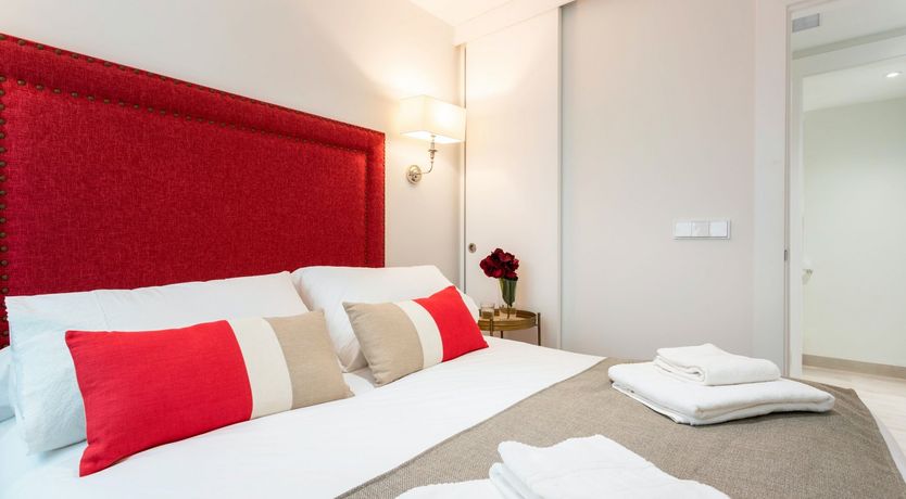 Photo of Velvet In Verde