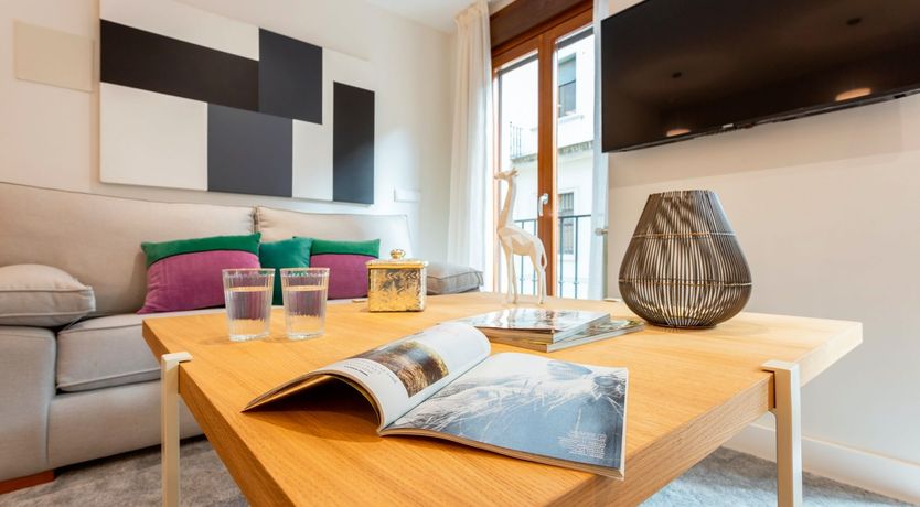 Photo of Velvet In Verde