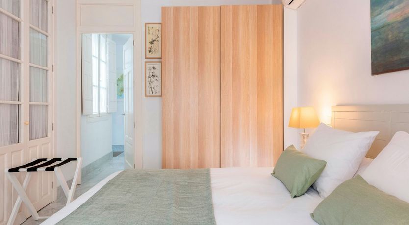 Photo of The Artist's Easel