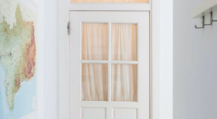 Photo of The Artist's Easel