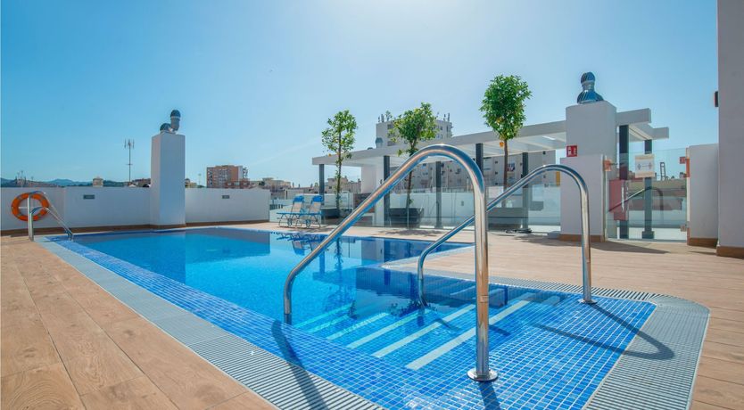 Photo of Jewelled Palms