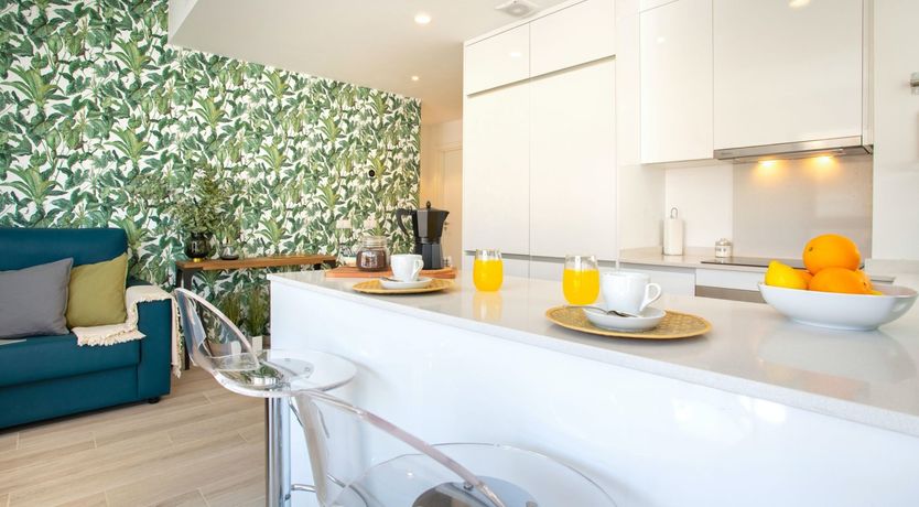 Photo of Jewelled Palms