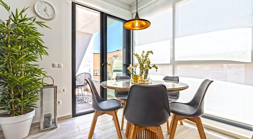 Photo of Jewelled Palms