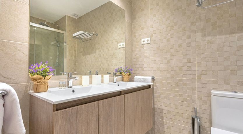 Photo of Jewelled Palms