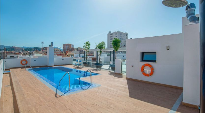 Photo of Jewelled Palms