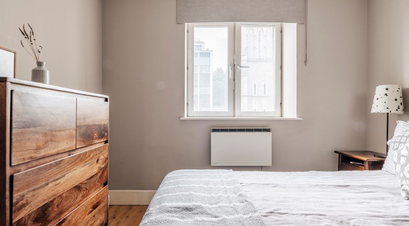 Photo of Viv & Larry