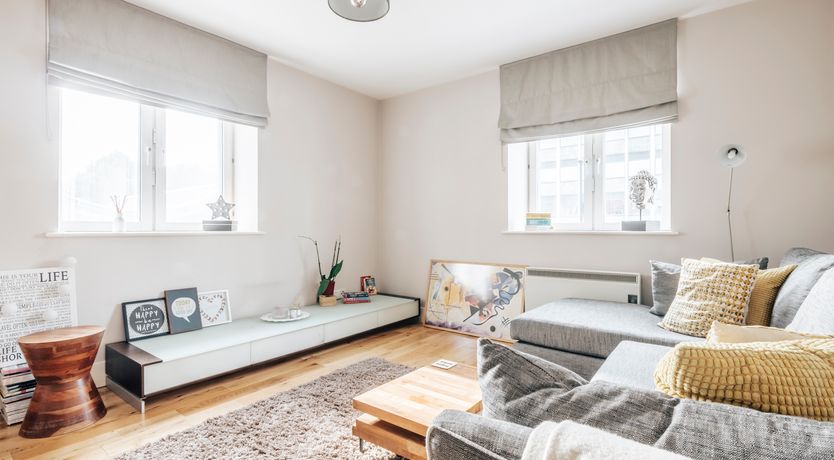 Photo of Viv & Larry