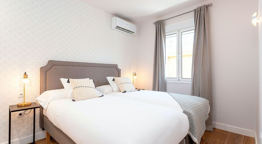 Photo of Hercules & Flamenco