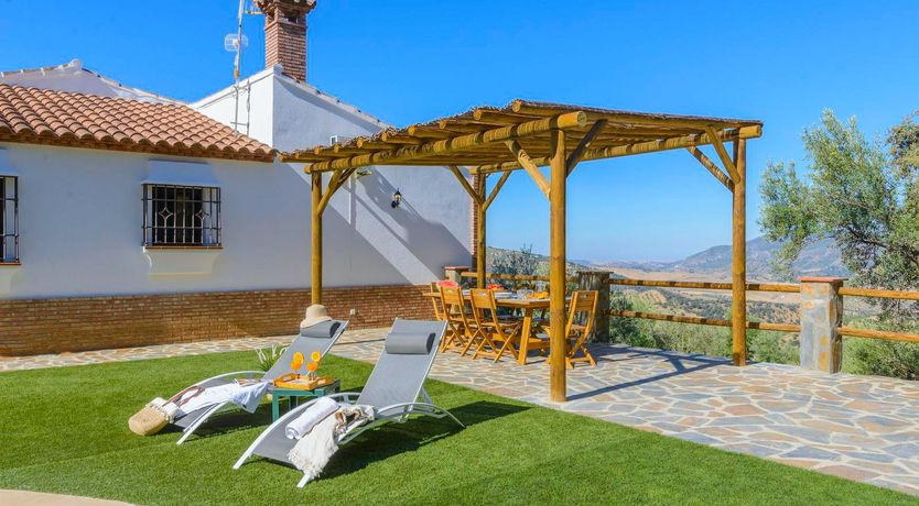 Photo of Mountain Lagoon