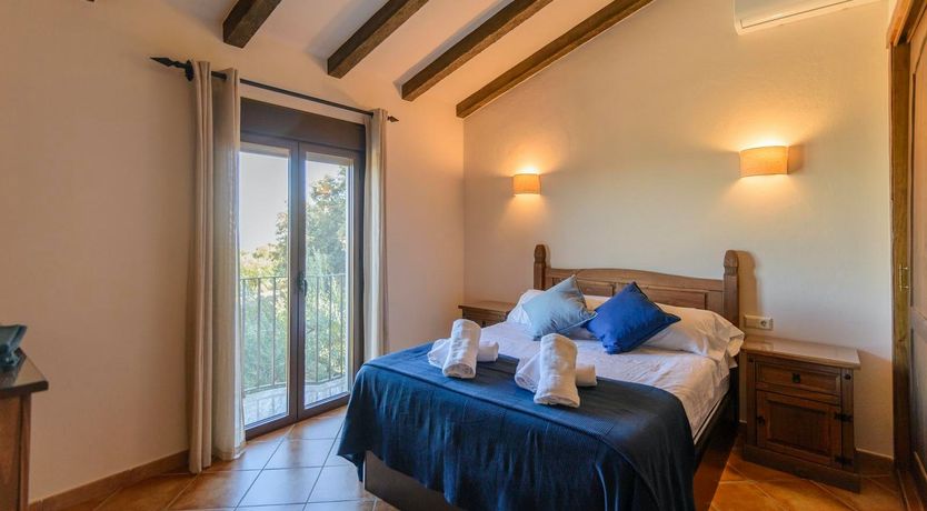 Photo of Mountain Lagoon