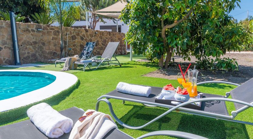 Photo of Romantic Siestas