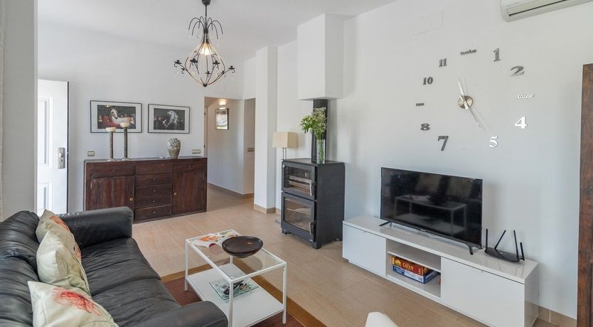 Photo of Romantic Siestas