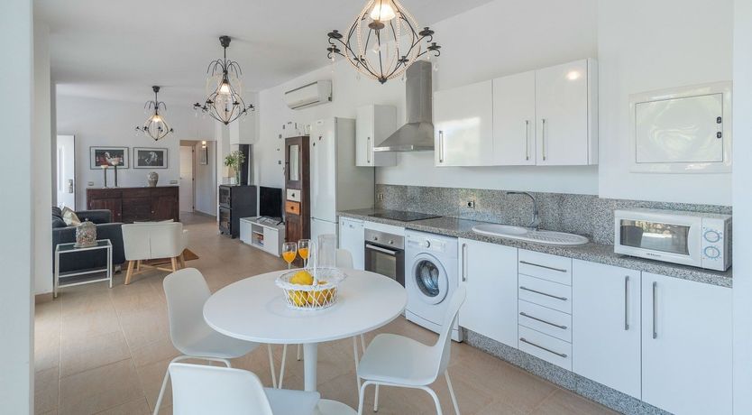 Photo of Romantic Siestas