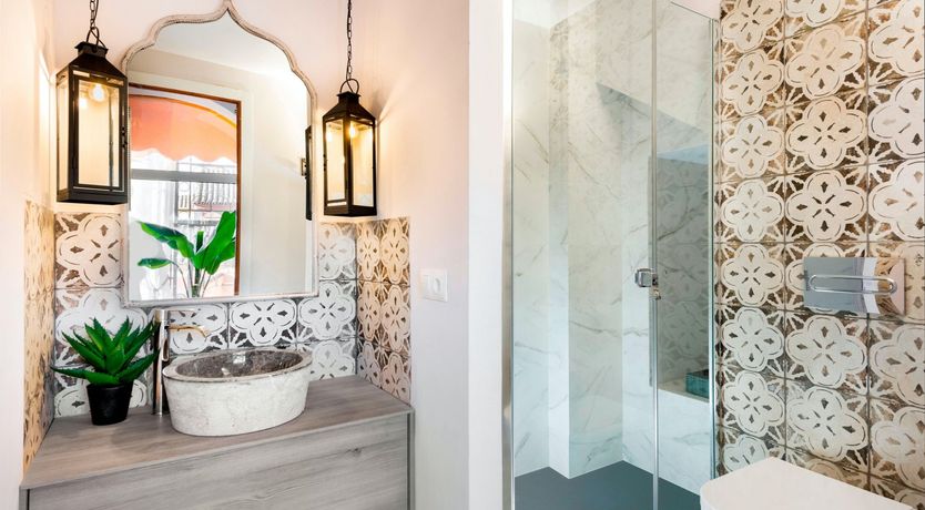 Photo of Very Moorish