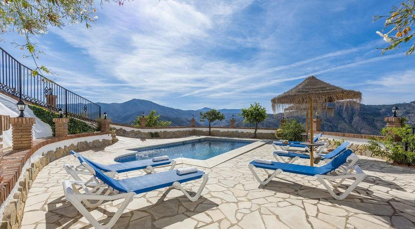 Photo of The Mountains Came to Dinner