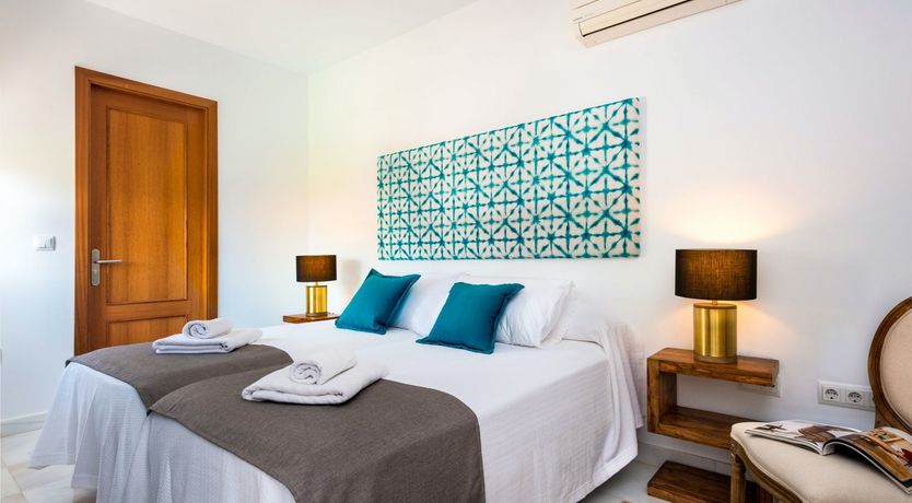 Photo of Sunshine & Sherry