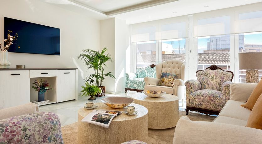 Photo of Alhambra Aura