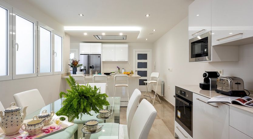 Photo of Alhambra Aura