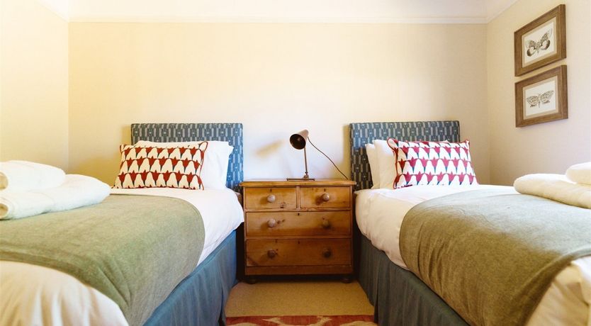 Photo of Gatehouse Gardens