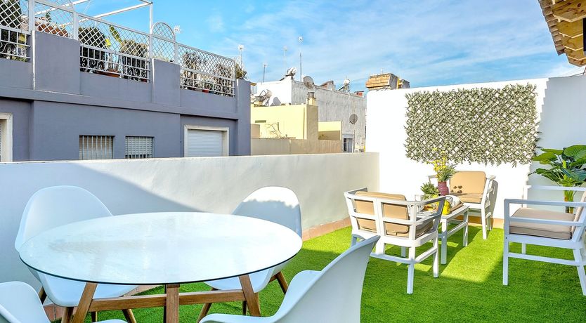 Photo of Sol Sublime