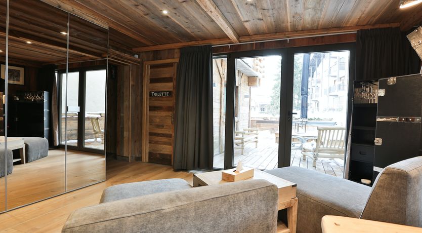 Photo of Dazzling Diamond