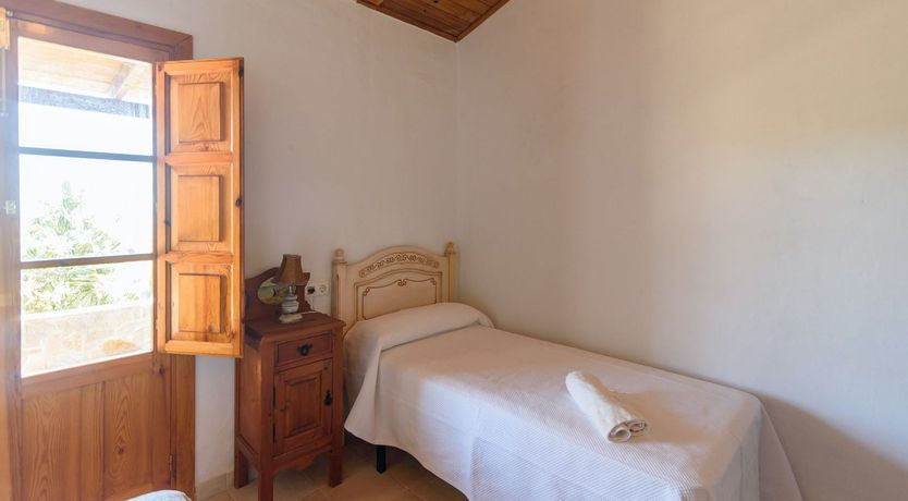 Photo of The Cream Canopy