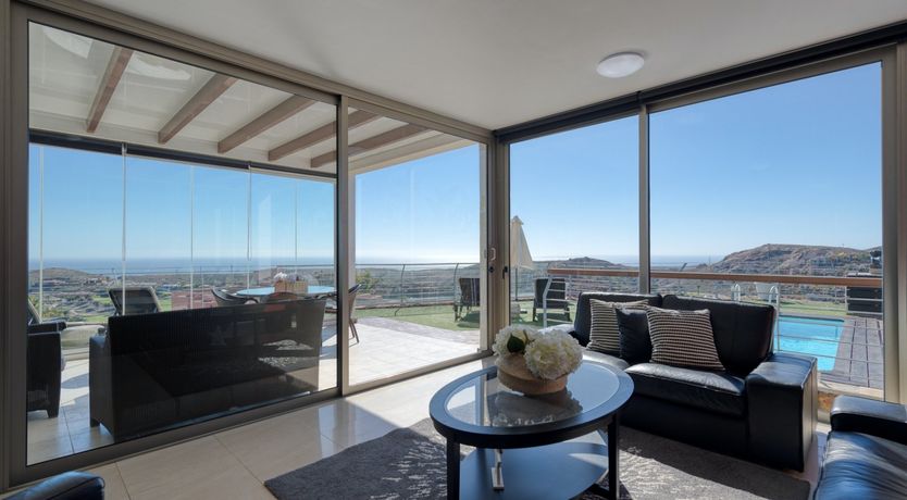 Photo of Birdies & Canaries