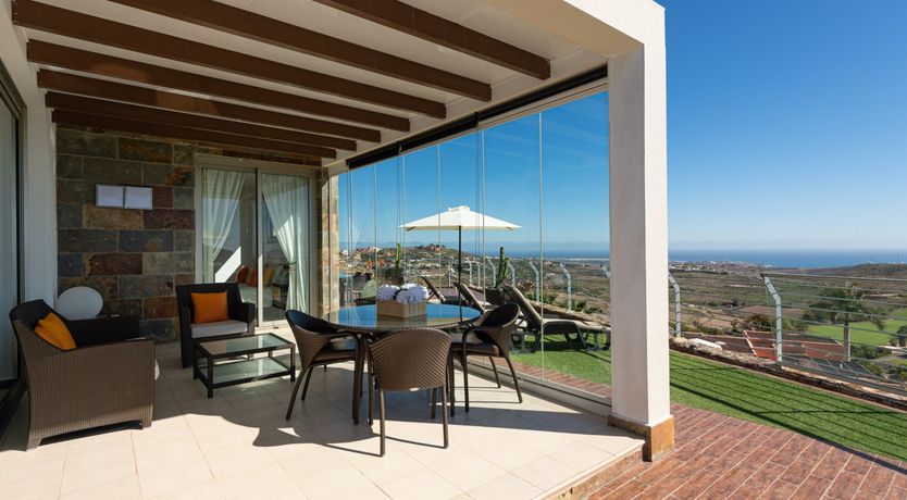 Photo of Birdies & Canaries