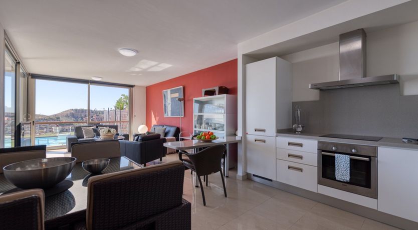 Photo of Birdies & Canaries