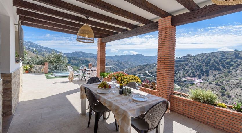 Photo of Ruggedly Handsome