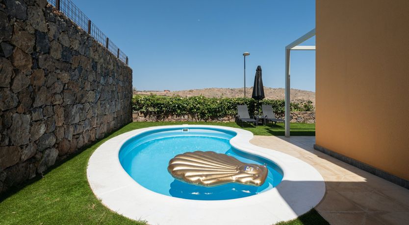 Photo of Green Dunes