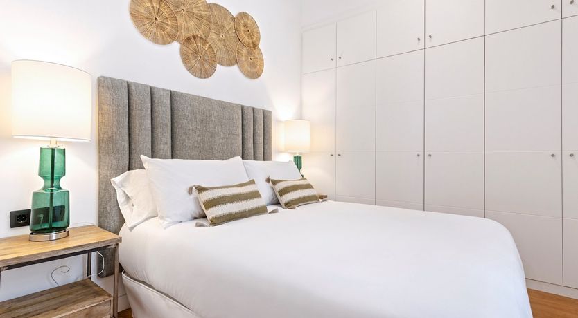 Photo of Sand & Cream