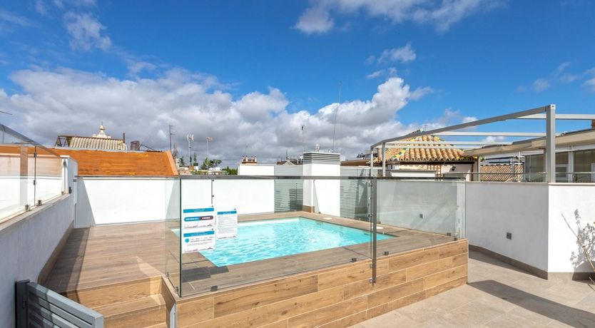 Photo of Sand & Cream