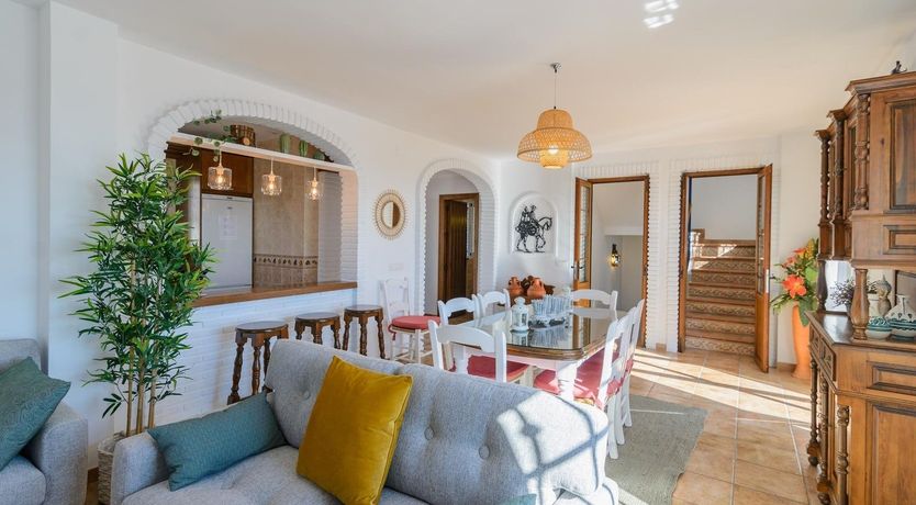 Photo of Blue of the Pool