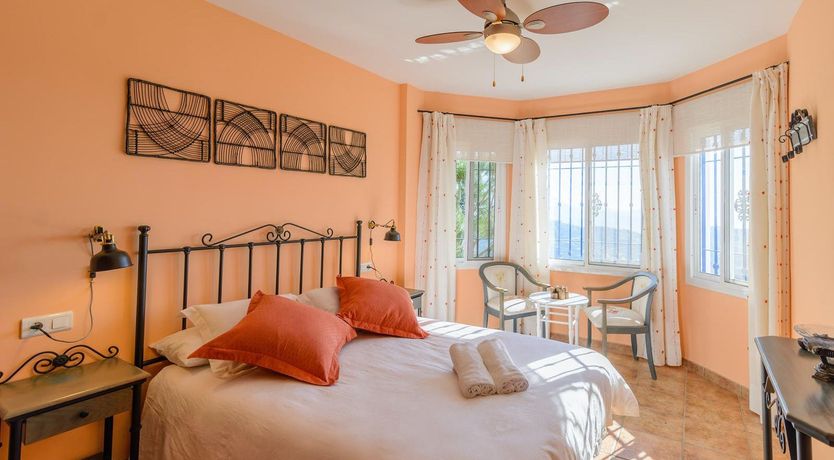 Photo of Blue of the Pool