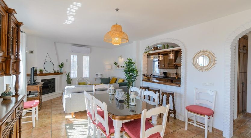 Photo of Blue of the Pool