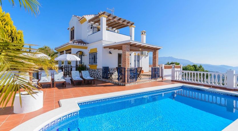 Photo of Blue of the Pool